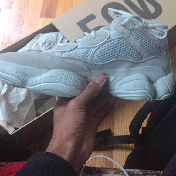 Yeezy 500 size 10